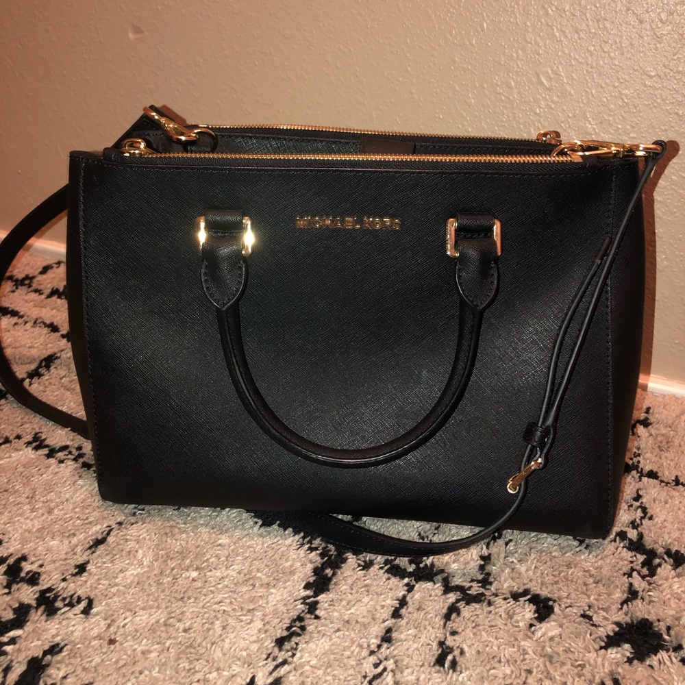 Michael Kors purse